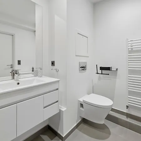 Appartement T2 Elegant, Design Inspirant Et Confort Optimal *